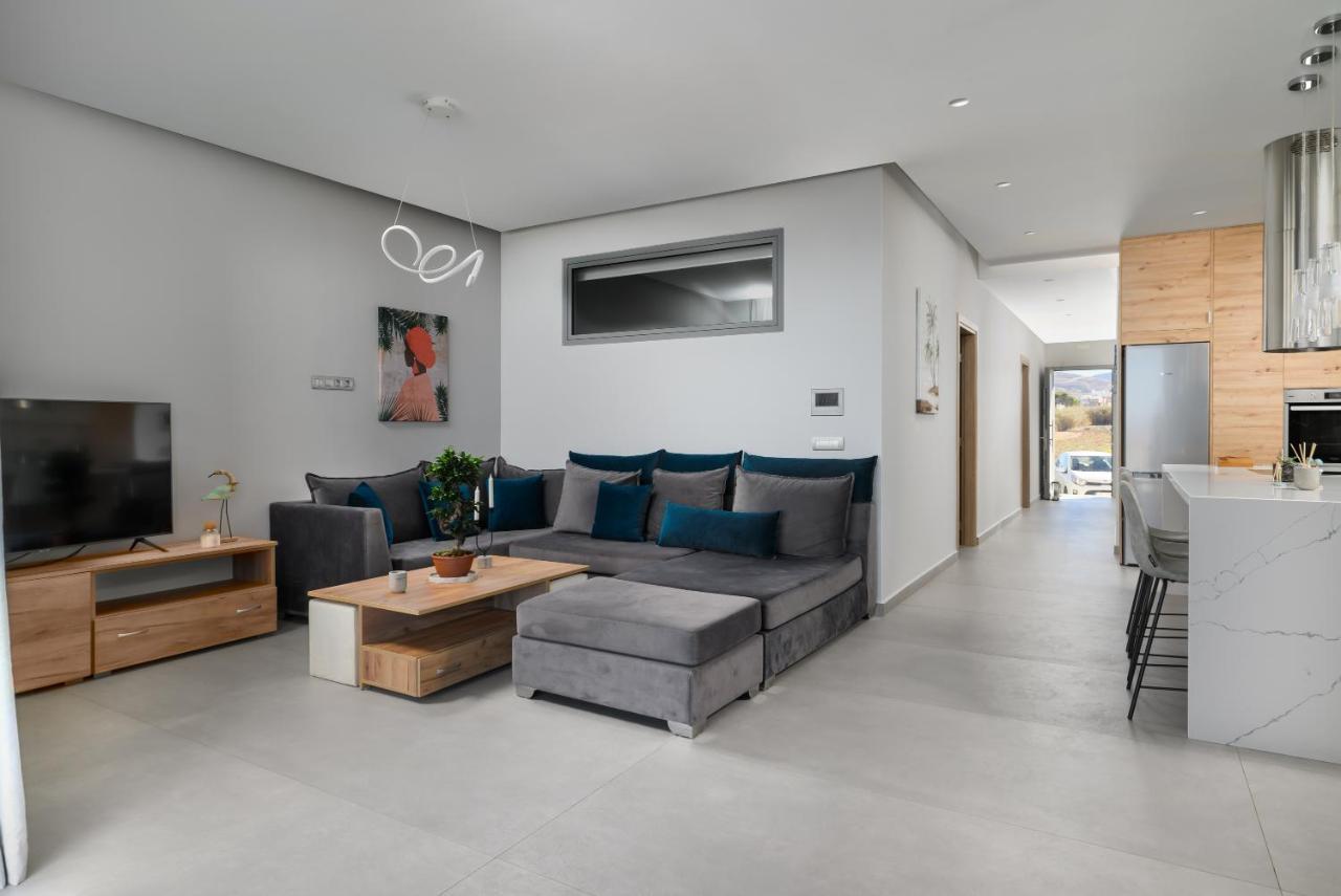 Anasa Luxury Villa